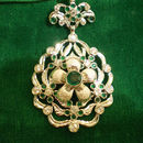 Broche Canastillo Blanco